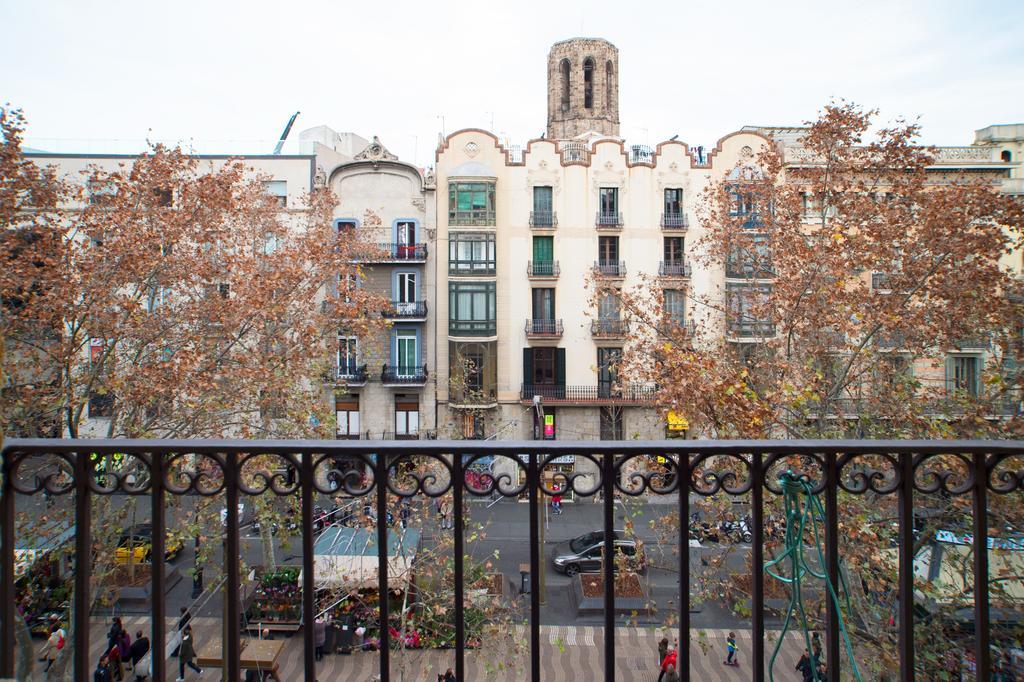 Hostal Las Flores Ramblas Barcelona Exteriör bild