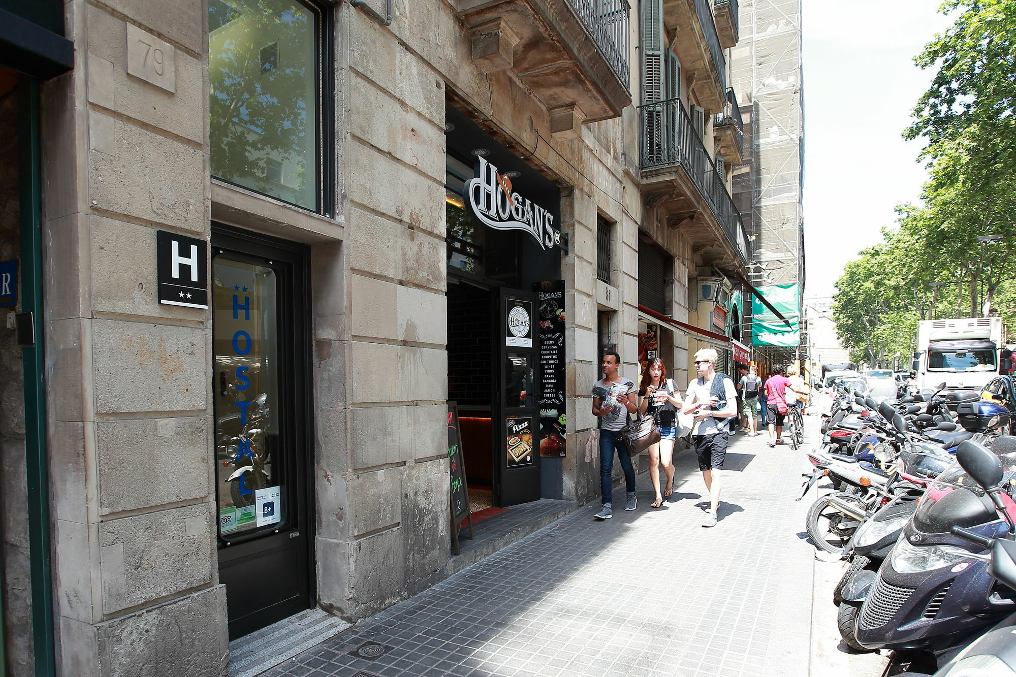 Hostal Las Flores Ramblas Barcelona Exteriör bild